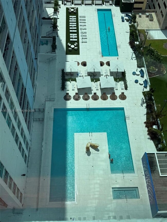Building Photo - 335 S Biscayne Blvd