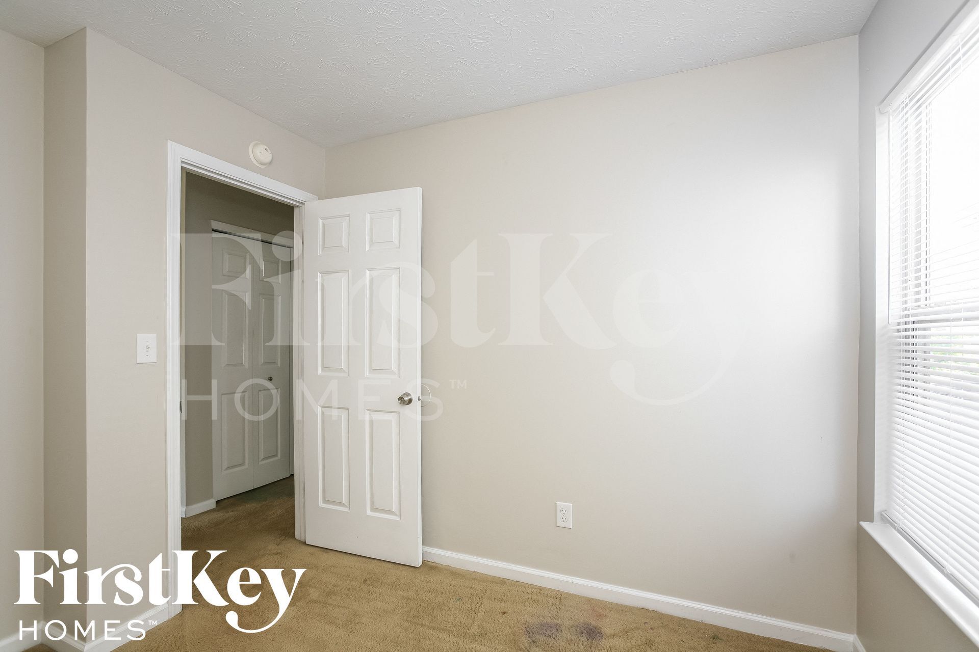 Building Photo - 5922 Brookville Lake Dr