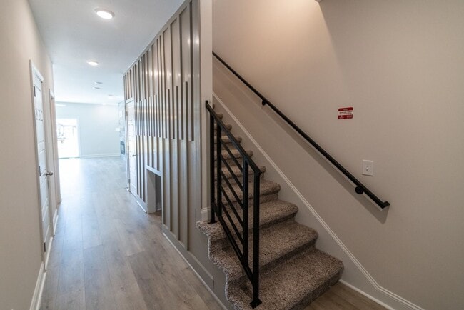 Building Photo - Modern and Luxurious New Construction in Great Location!