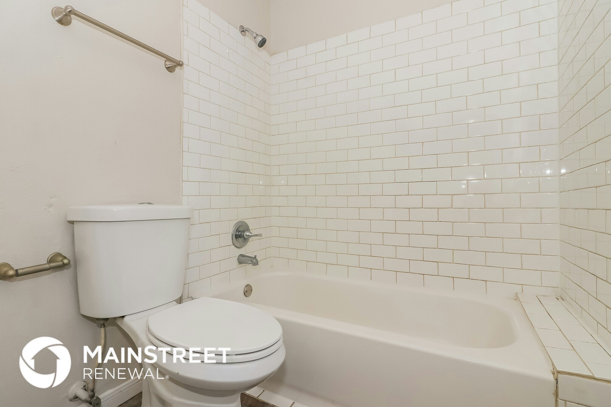 Building Photo - 18926 Sandia Pines Dr