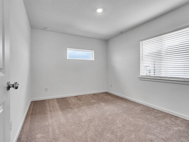 Building Photo - 22103 Strathfield Cir