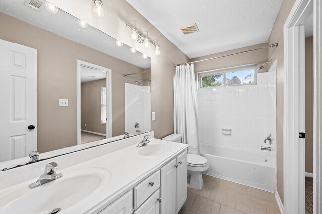 Building Photo - 14343 Millstone Estates Ln