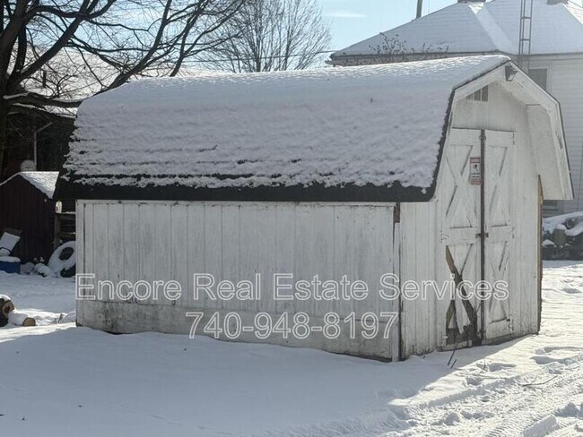 Building Photo - 70 Hoover St