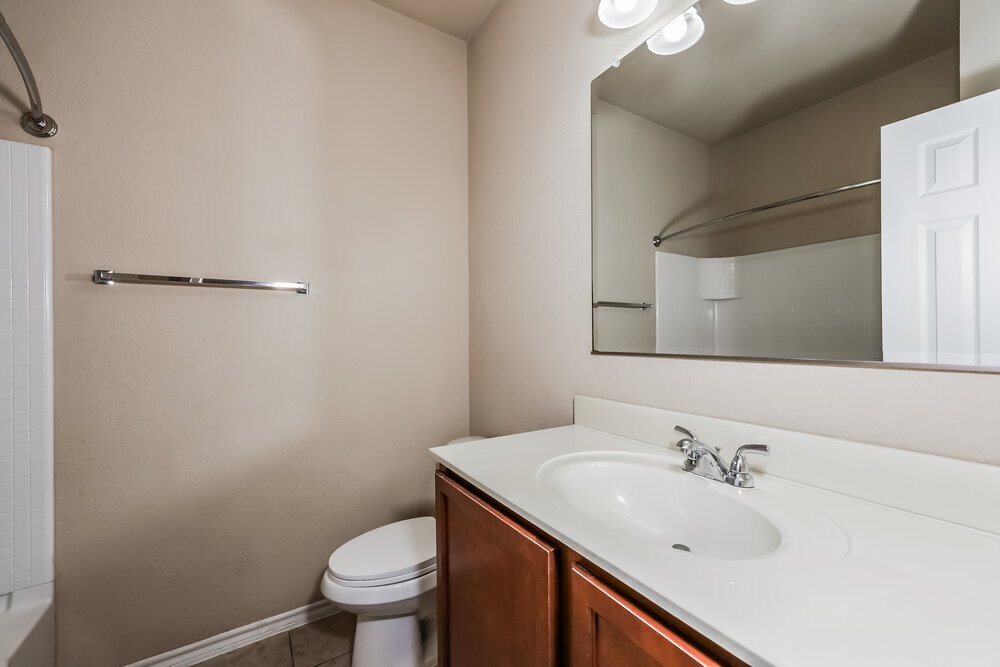 Building Photo - 10973 Caldwell Ln