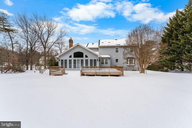 Building Photo - 8009 Frontier Dr