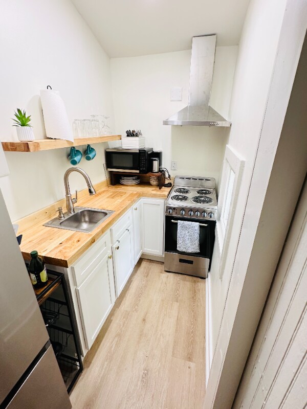 Building Photo - 311 Chatham St