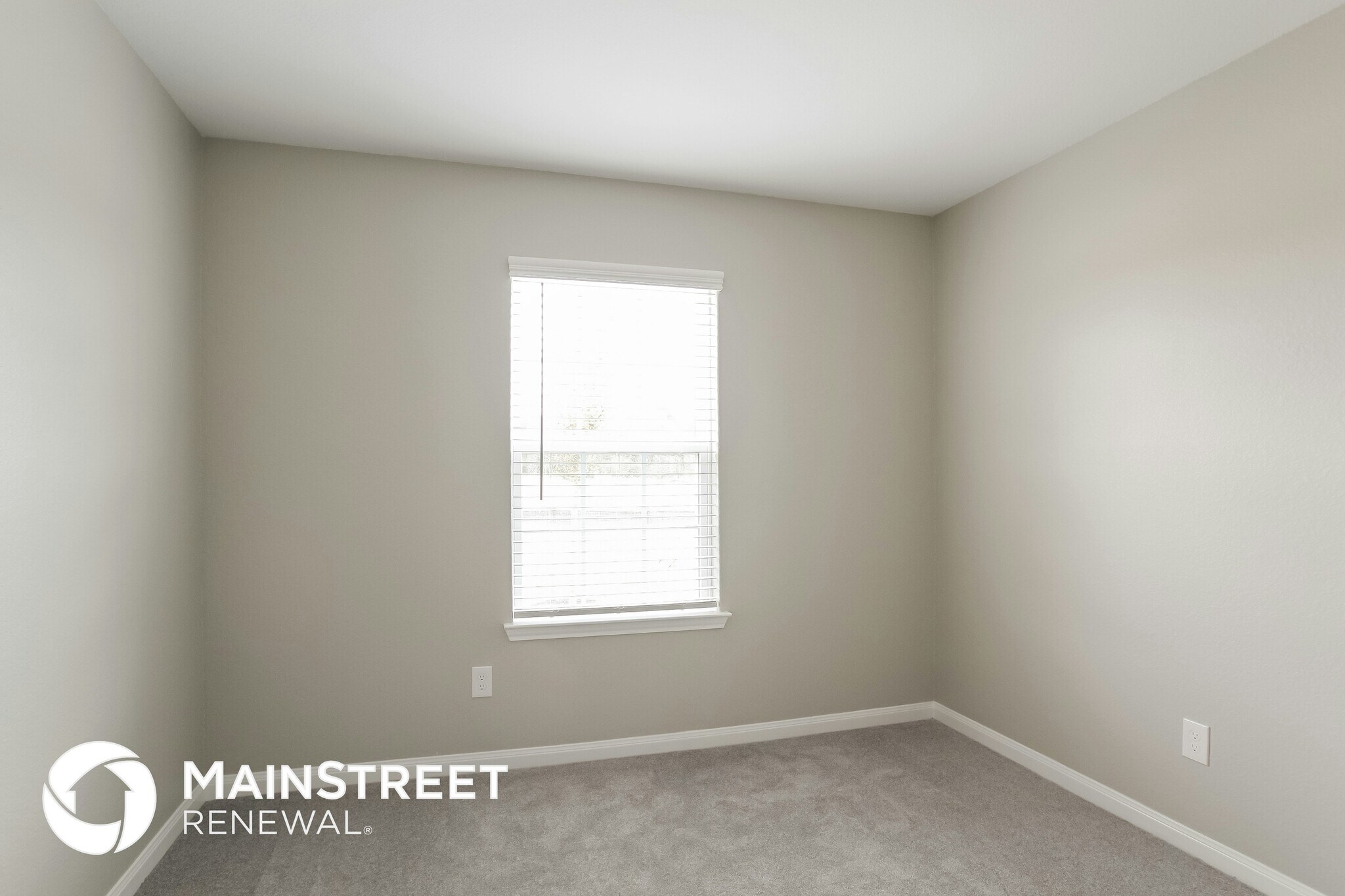 Building Photo - 27084 Leonardo Dr