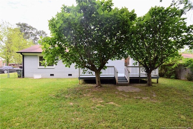 Building Photo - 4408 Chesterbrook Dr