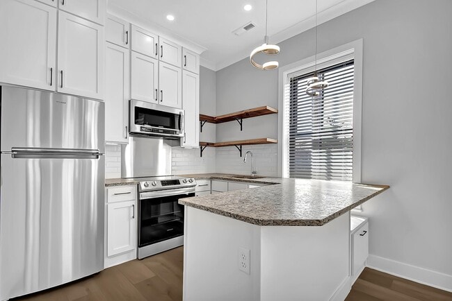 Building Photo - 88 W Frankfort St