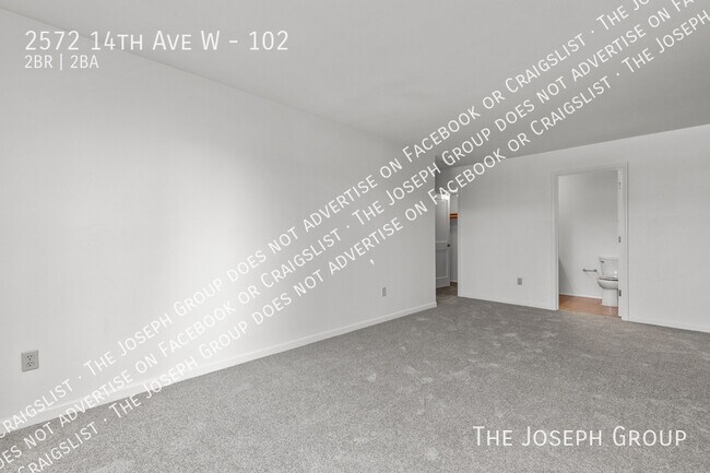 Building Photo - 2572 14th Ave W