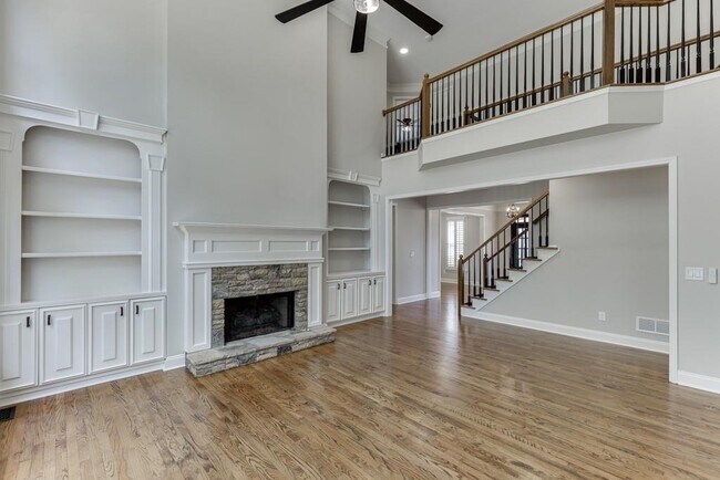 Building Photo - 295 Crown Vetch Ln