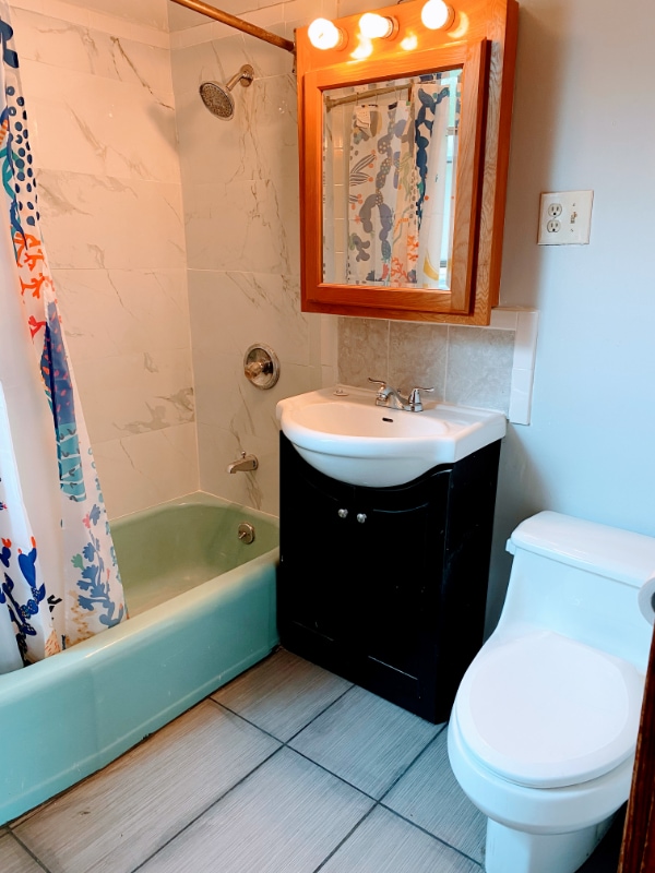 Building Photo - 3325 S Emerald Ave