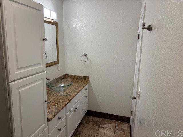 Building Photo - 110 N 2nd Ave