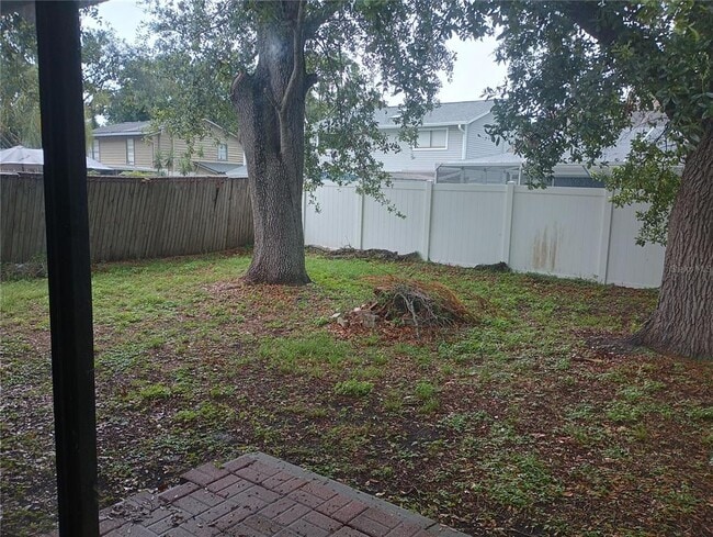 Building Photo - 4701 Country Hills Dr