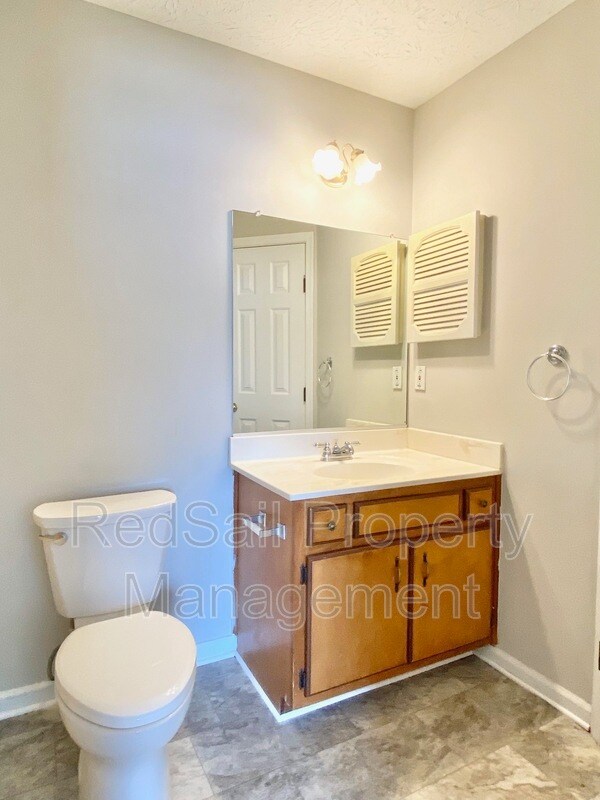 Building Photo - 308 Jacks Pl