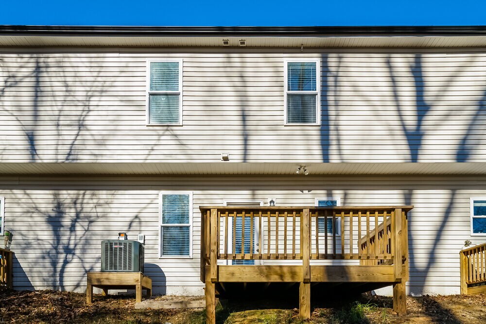 Building Photo - 115 Oakdale Ave