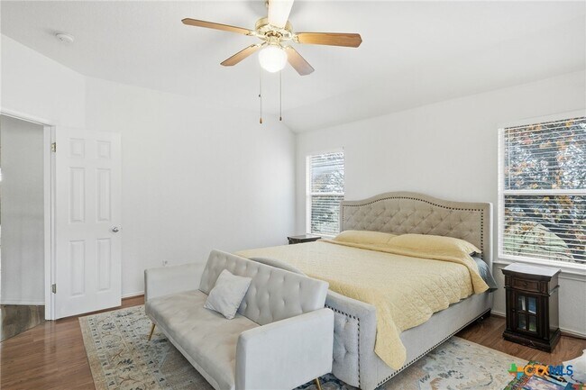 Building Photo - 1410 Katie Lynch Dr