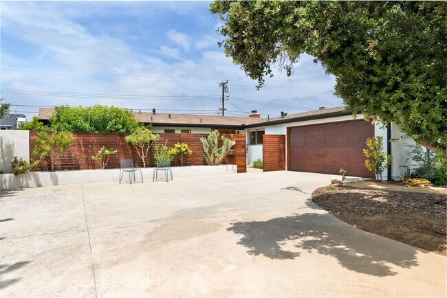 Building Photo - 14511 Clarissa Ln