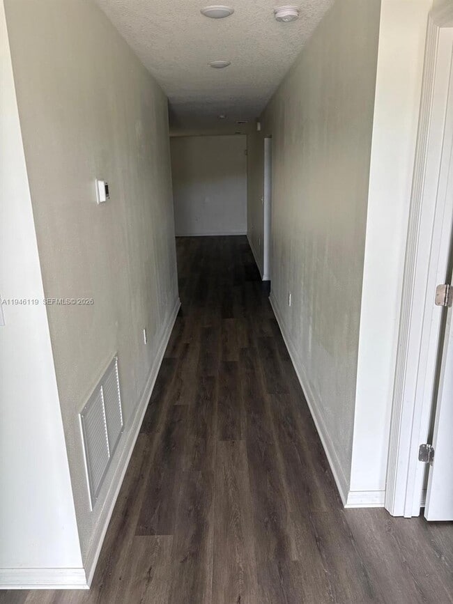 Building Photo - 579 NW North Macedo Blvd