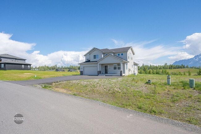 Building Photo - Premium 4BR Rental in The Ranch | Stunning Mountain Views | Easy Community Location | Automatic G...