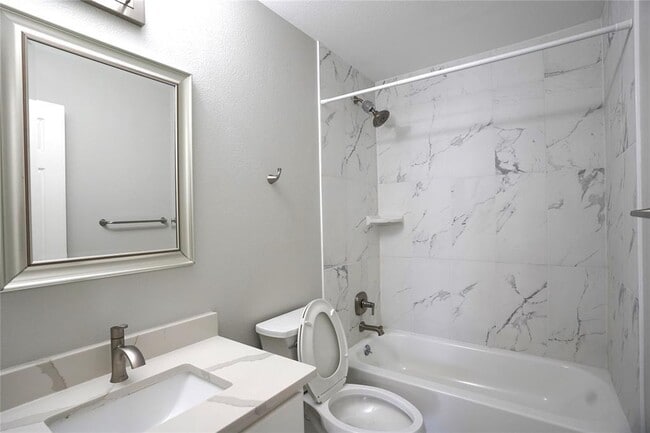 Building Photo - 1700 Constantino Cir