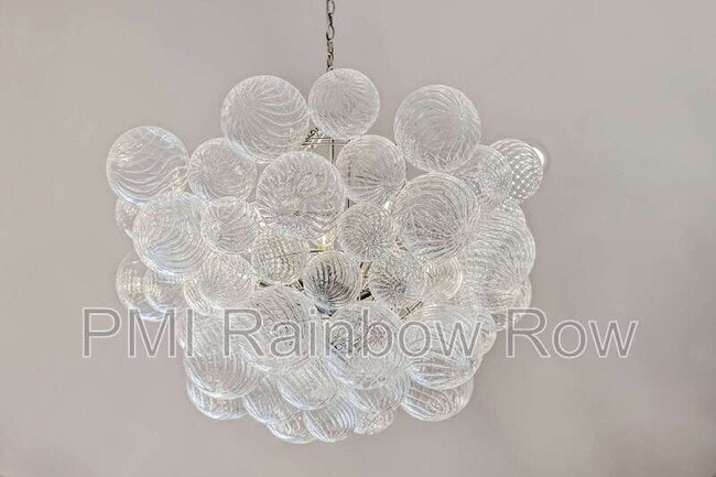 Building Photo - 755 Adluh St