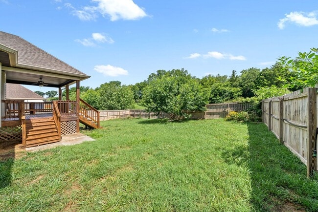 Building Photo - 3 Bedroom 2 Bath Home For Rent Near Post!