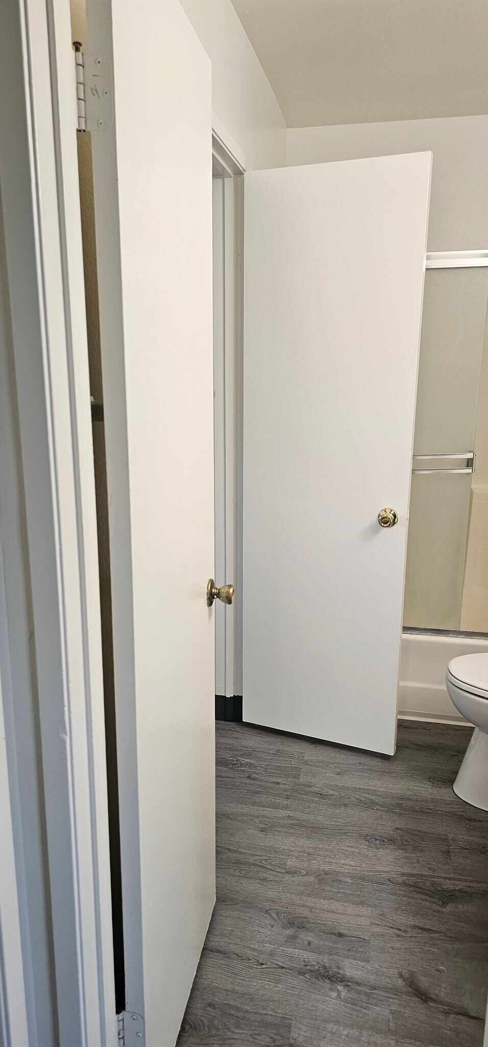 Building Photo - 204 Grayson Way