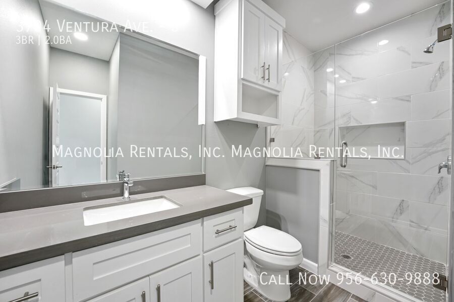 Building Photo - 3704 Ventura Ave