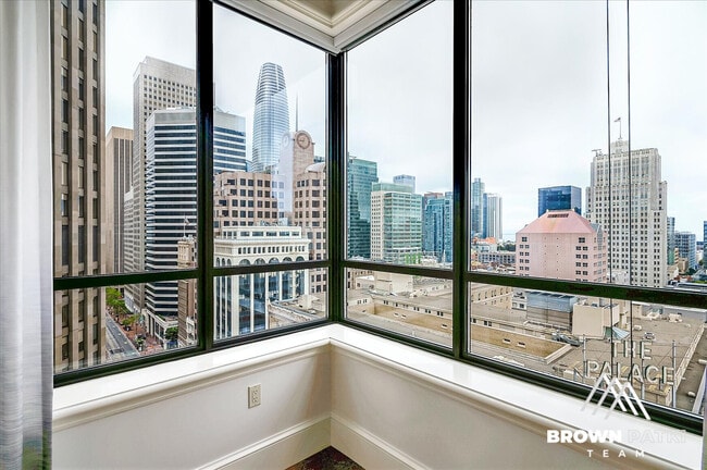 Building Photo - 690 Market St