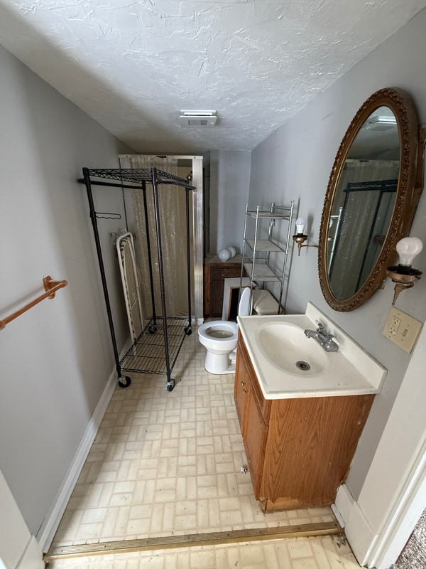 Building Photo - 110 Markwith Ave