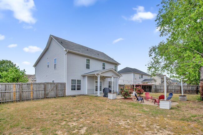 Building Photo - 1500 Seabiscuit Dr