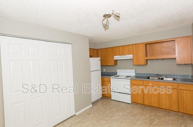 Building Photo - 3836 Deeson Rd
