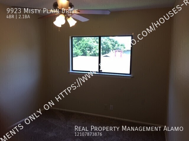 Building Photo - 9923 Misty Plain Dr