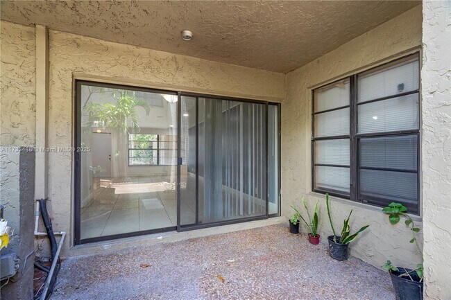 Building Photo - 2530 Coral Springs Dr