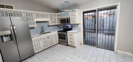 Building Photo - 3645 N 69th Ave