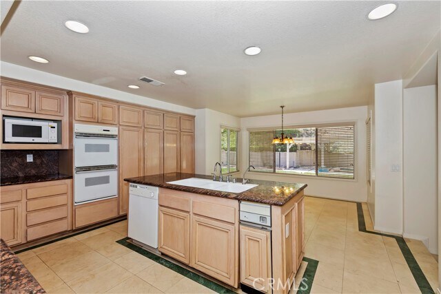 Building Photo - 2579 Palomino Dr