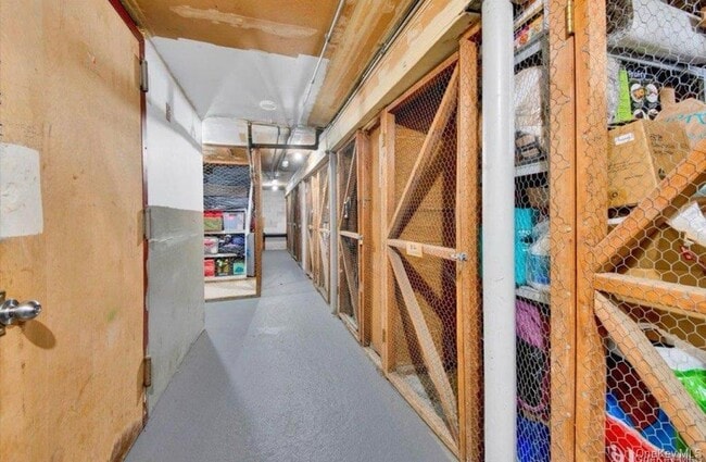 Building Photo - 155 Sierra Vista Ln