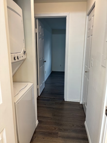 Building Photo - 22831 30th Ave S