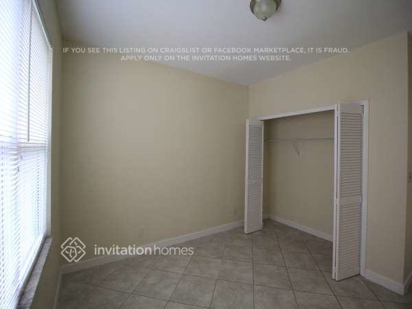 Building Photo - 5105 Buchanan Rd