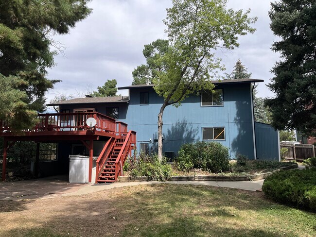 Building Photo - 765 Hermes Cir