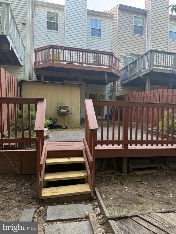 Building Photo - 18 Hunters Gate Ct