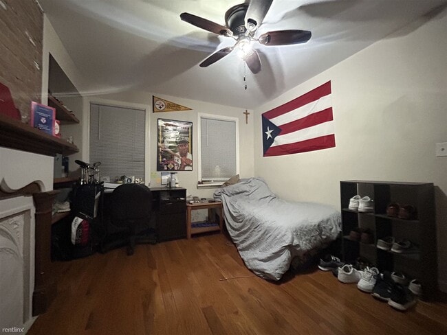 Building Photo - 4 br, 2.5 bath House - 2619 Jane St