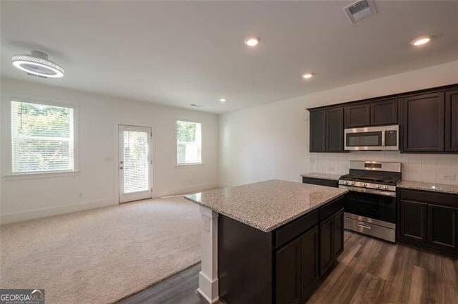 Building Photo - 1619 Gunnin Trce NW