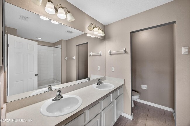 Building Photo - 7152 Stonelion Cir