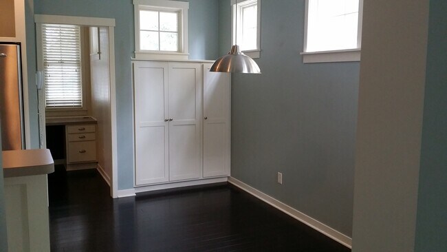 Building Photo - 15822 Drawstone Trail