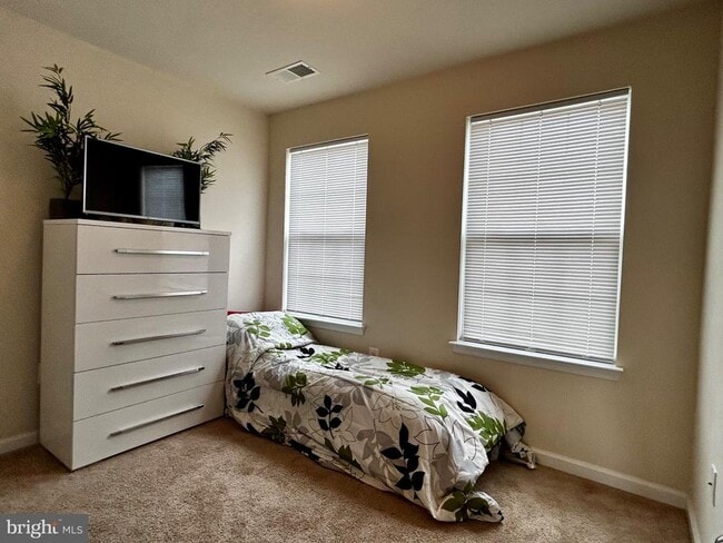 Building Photo - 11397 Sandhurst Pl