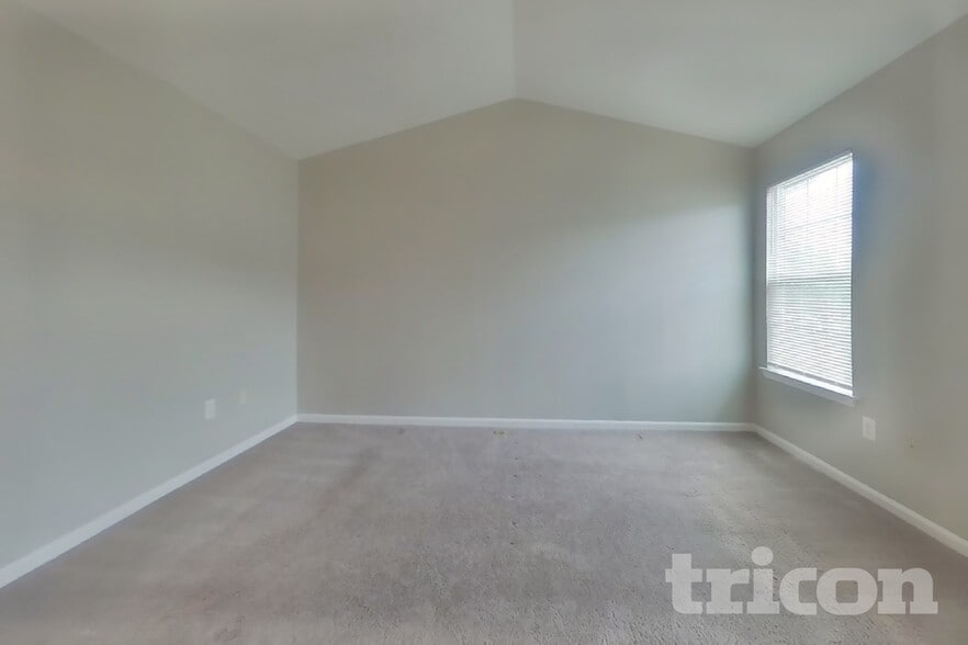 Building Photo - 7520 Burdette Way