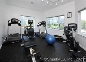 Building Photo - 71 Aiken St