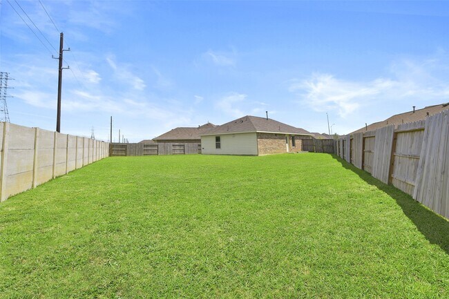 Building Photo - 27027 Euphonia Grn Ln